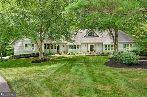 7220 Tall Pine Way, Clarksville, MD, 21029-1700 | Card Image