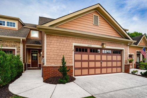 1122 Saddlebrook Dr, Chattanooga, TN, 37405-1938 | Card Image