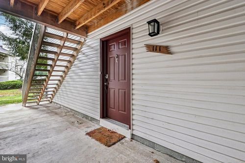 unit-111-5707 Olde Mill Ct, ALEXANDRIA, VA, 22309-4639 | Card Image