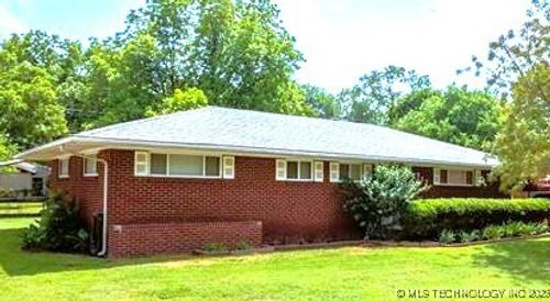 912 Maxwell St Nw, Ardmore, OK, 73401-1343 | Card Image