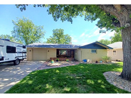 1024 Collyer St, Longmont, CO, 80501-4328 | Card Image