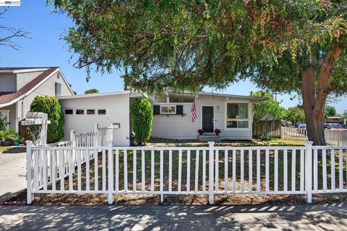 1202 N P St, Livermore, CA, 94551-1661 | Card Image