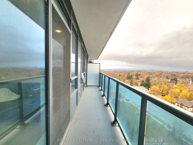 1007 - 7165 Yonge St, Condo with 2 bedrooms, 1 bathrooms and 1 parking in Thornhill ON | Image 14