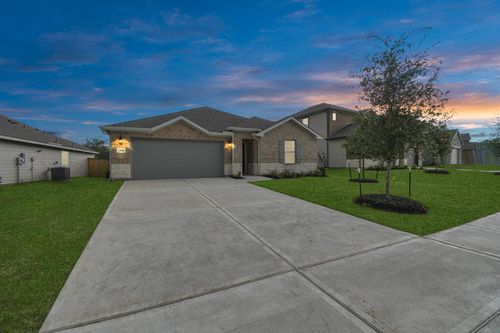 1556 King Ranch Rd, Conroe, TX, 77301-1624 | Card Image