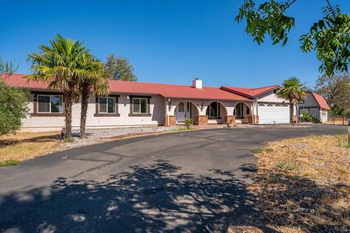 9297 Escondido Ln, Redding, CA, 96002-9540 | Card Image