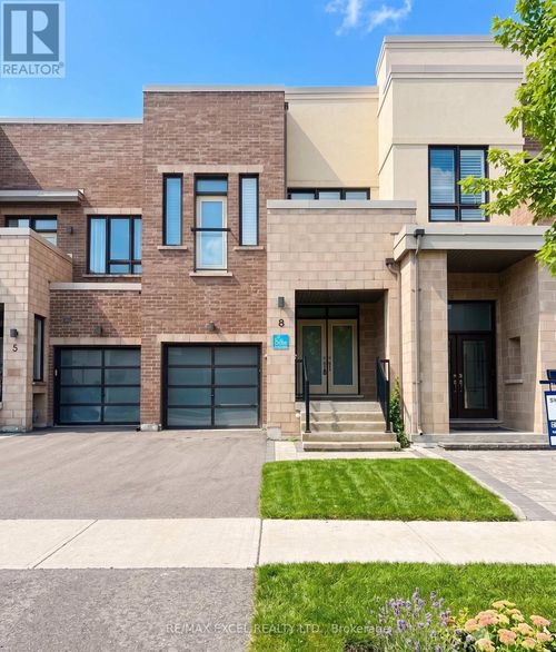 8 Helliwell Cres, Richmond Hill, ON, L4E1C8 | Card Image