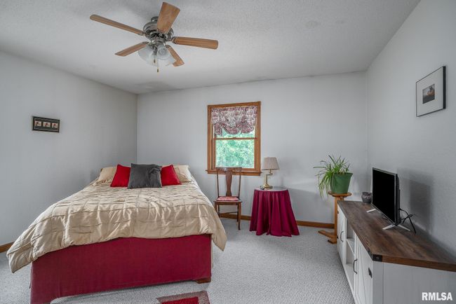 4460 160 Th St, House other with 5 bedrooms, 3 bathrooms and null parking in Clinton IA | Image 21