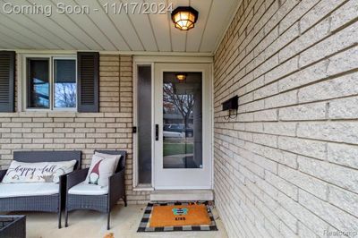 2887 Borden Drive, Home with 3 bedrooms, 2 bathrooms and null parking in Troy MI | Image 3