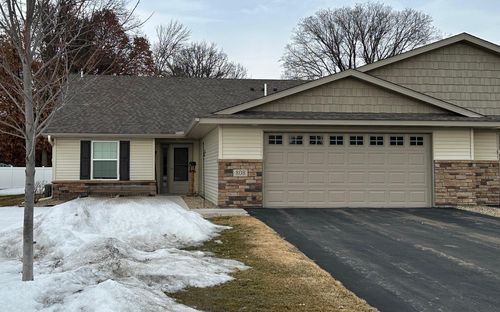 808 17th St N, Princeton, MN, 55371-6195 | Card Image