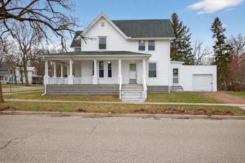 200 S Elm Ave, Jackson, MI, 49203-1916 | Card Image
