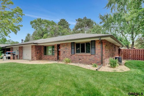 3432 Allendale Dr, Lincoln, NE, 68516-1033 | Card Image