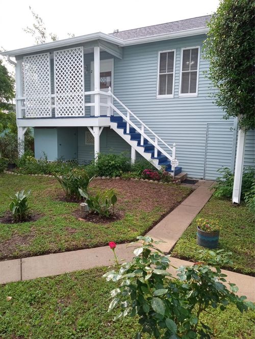 2-2924 Avenue P 1/2, Galveston, TX, 77550-7729 | Card Image