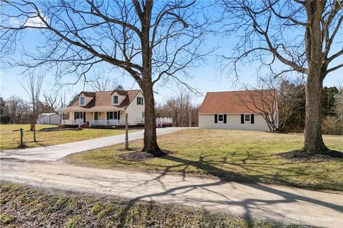 414 S Webb Rd, Wilmington, OH, 45177-9233 | Card Image