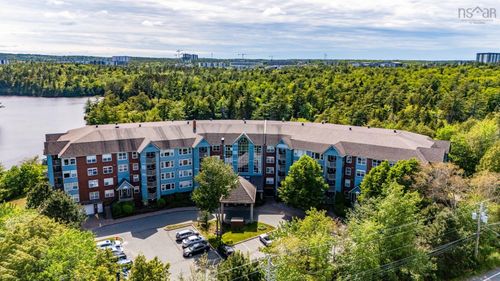 301-2 Lake Dr, Bedford, NS, B4A4H7 | Card Image