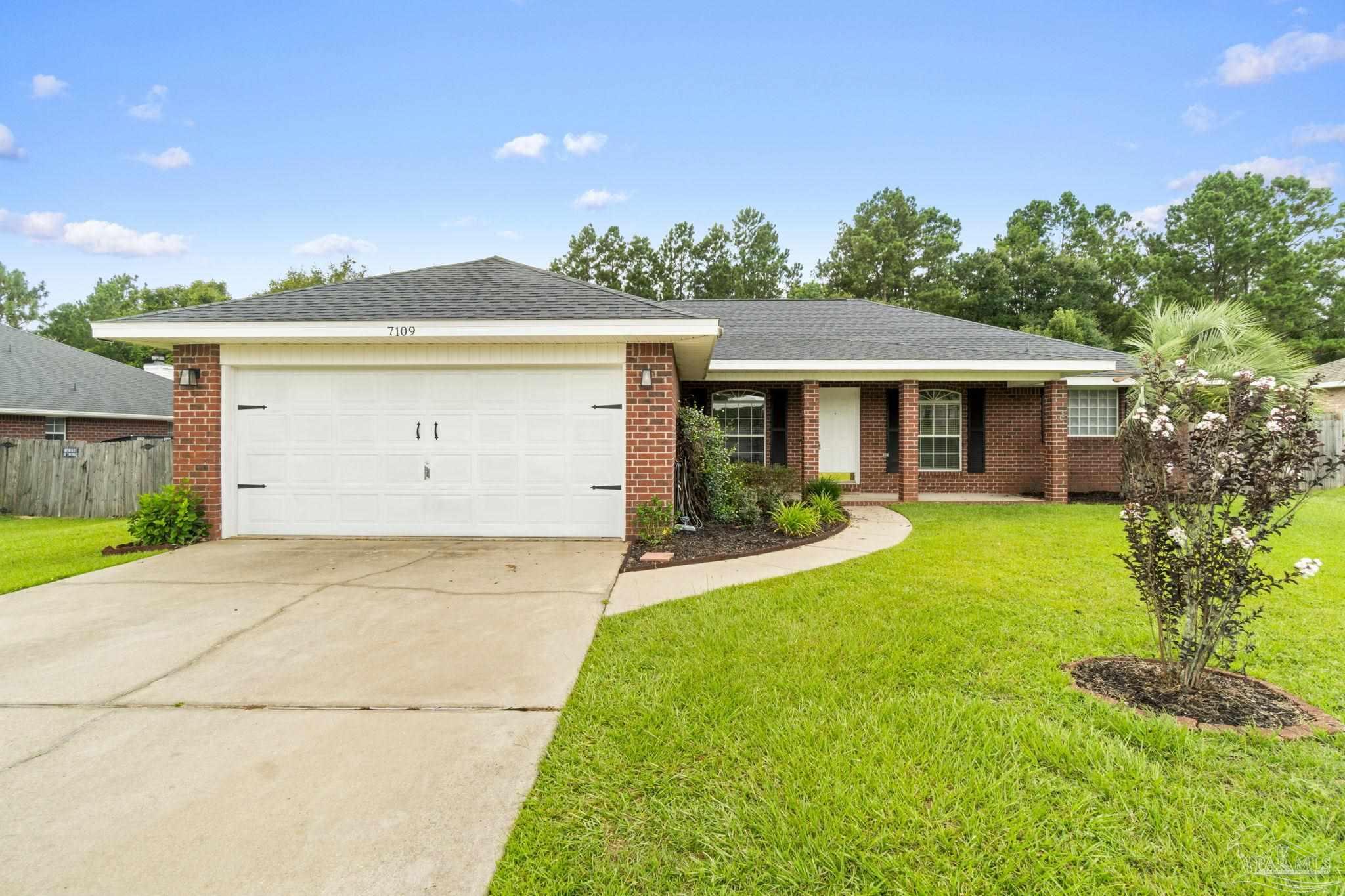 Woodside Rd, Pensacola, FL 32526