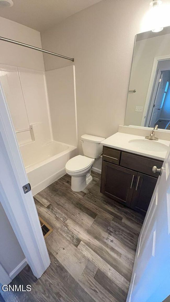 131 Marshall Loop, House other with 3 bedrooms, 3 bathrooms and null parking in Bismarck ND | Image 11