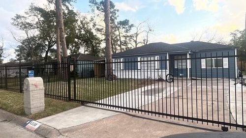 6330 Cobalt St, Houston, TX, 77016-1307 | Card Image