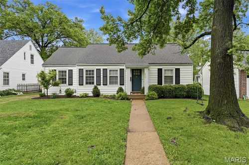 216 Park Ave, Kirkwood, MO, 63122-4516 | Card Image