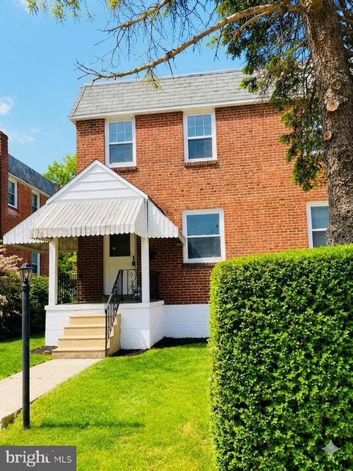 921 Pitman Ave, COLLINGDALE, PA, 19023-3631 | Card Image
