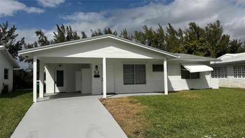 2819 Nw 52nd Ct, Tamarac, FL, 33309-2532 | Card Image