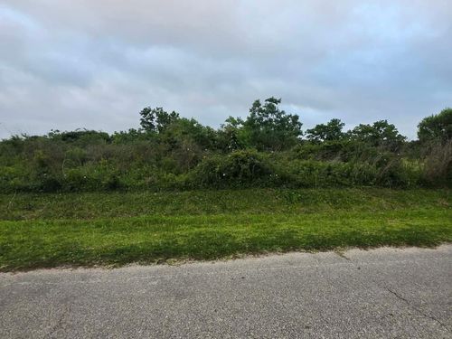 1331 Bahama Ln, Port Bolivar, TX, 77650 | Card Image