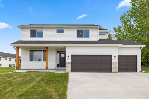 5005 147th St, Urbandale, IA, 50323-1235 | Card Image