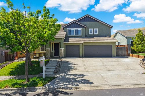 1833 Roseleaf Drive, Fairfield, CA, 94534 | Card Image