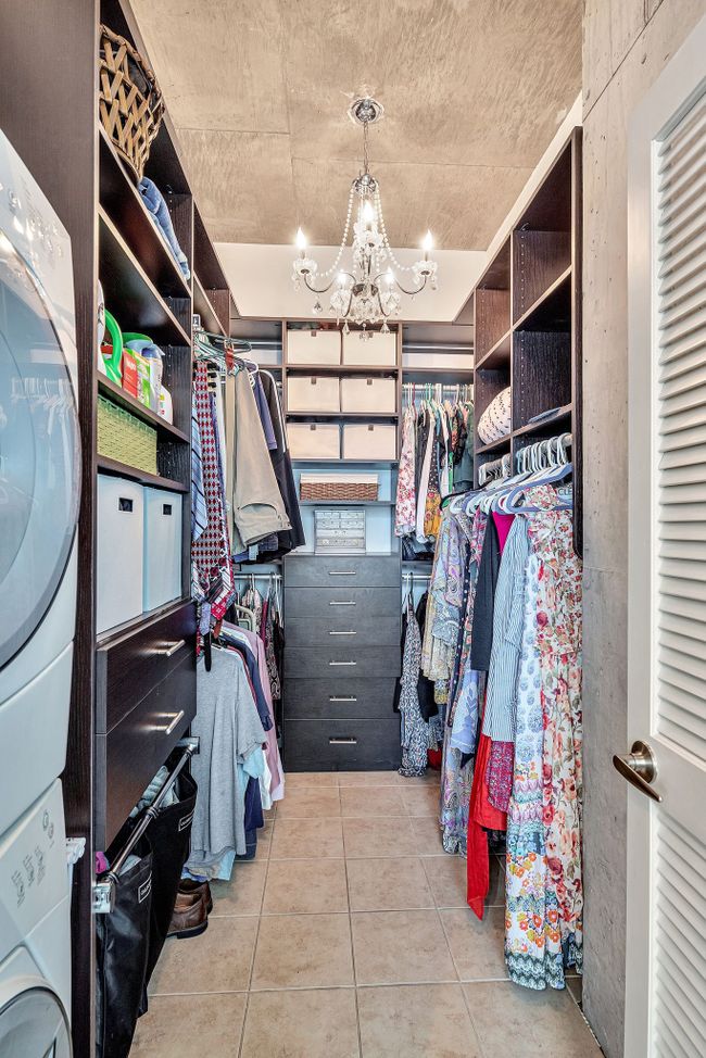 Walk-in closet with Washer & Dryer | Image 15