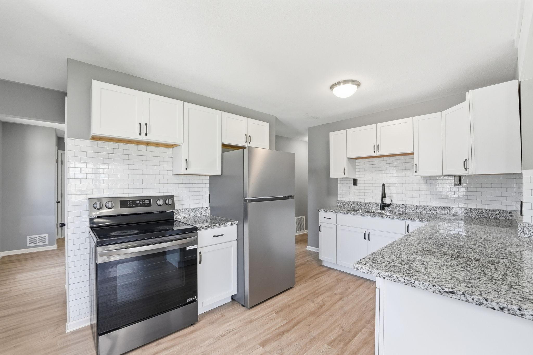Residential Lease in Roseville 2