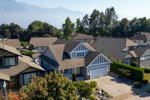 2006 Aberdeen Drive, Agassiz, BC, V0M1A1 | Card Image