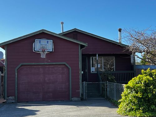 1852 Wavecrest Ave, McKinleyville, CA, 95519-3359 | Card Image
