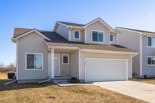 327 Ne Adams Ave, Elkhart, IA, 50073-1203 | Card Image