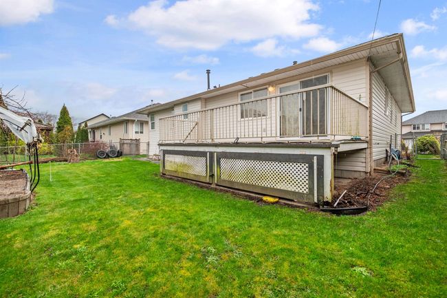 7287 Elm Road, House other with 3 bedrooms, 2 bathrooms and 6 parking in Agassiz BC | Image 9