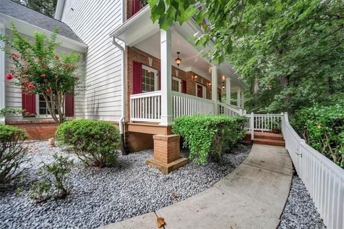 453 Cooper Woods Ct Se, Smyrna, GA, 30082-4620 | Card Image