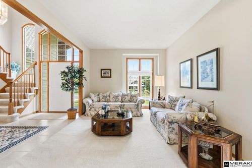 1303 Western Hills Dr, Papillion, NE, 68046-7038 | Card Image