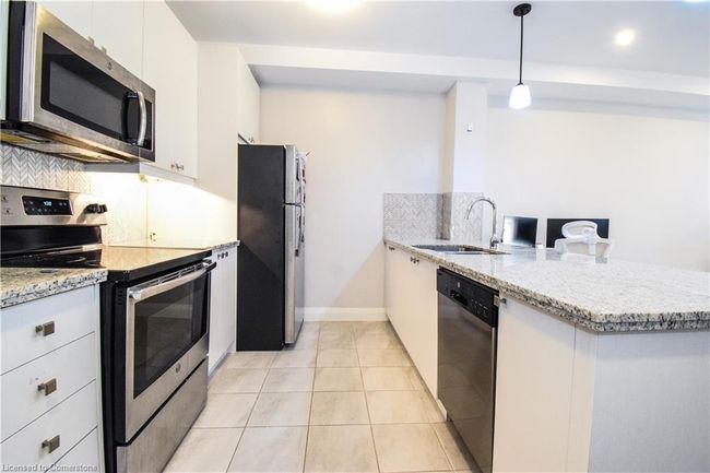 520 - 118 King St E, House attached with 1 bedrooms, 1 bathrooms and null parking in Hamilton ON | Image 9