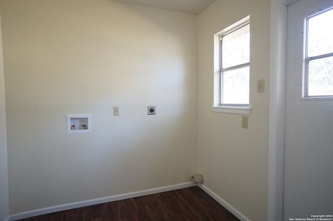 11615 Sandman St, House other with 4 bedrooms, 2 bathrooms and null parking in San Antonio TX | Image 7