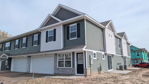 3080 Cedar St, Little Canada, MN, 55117-5526 | Card Image