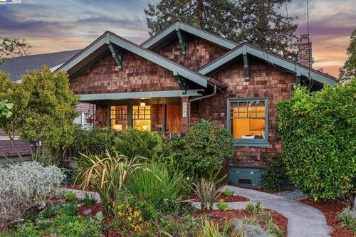 3242 Garfield Ave, Alameda, CA, 94501-1714 | Card Image