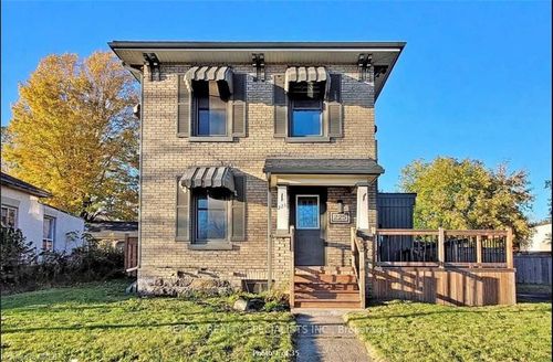 225 Dundas St, Woodstock, ON, N4S1A8 | Card Image