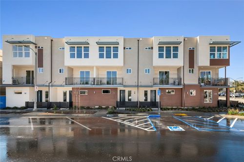 415 S Eleanor St, Pomona, CA, 91766-3687 | Card Image