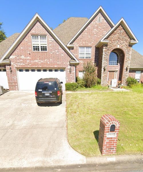 1919 Wellington Village Rd, Little Rock, AR, 72211-2162 | Card Image
