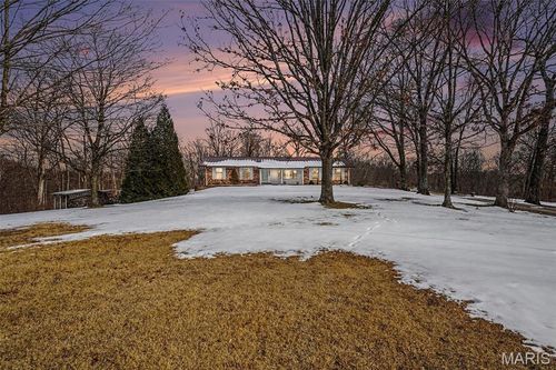 5520 Highway T, Augusta, MO, 63332-1418 | Card Image