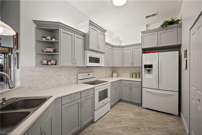 UNIT-303 - 8589 Via Garibaldi Cir, Condo with 2 bedrooms, 2 bathrooms and 2 parking in ESTERO FL | Image 10