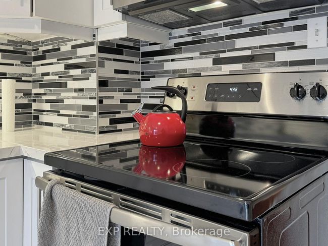 59 Black Oak Dr, House other with 3 bedrooms, 4 bathrooms and 4 parking in Brampton ON | Image 15