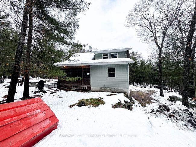 74 Carling Bay Rd W, House other with 2 bedrooms, 2 bathrooms and 4 parking in Nobel ON | Image 11