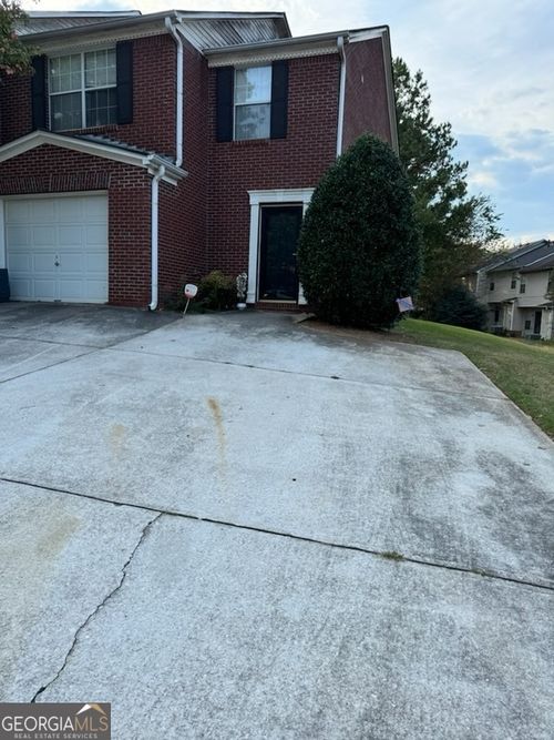 2237 Wind Rose Ct, Lithonia, GA, 30058-3597 | Card Image