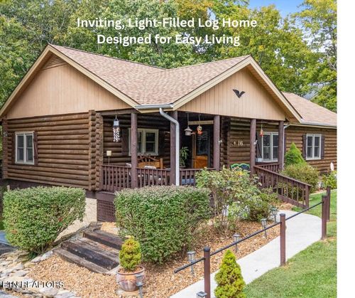 16 Bingham Way, Crossville, TN, 38558-2671 | Card Image