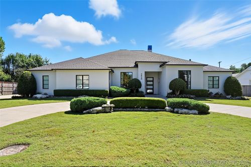2828 E 26th Pl, Tulsa, OK, 74114-4310 | Card Image