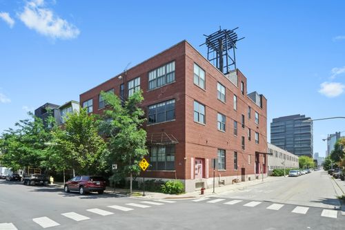 apt-101b-407 N Elizabeth St, Chicago, IL, 60642-7099 | Card Image